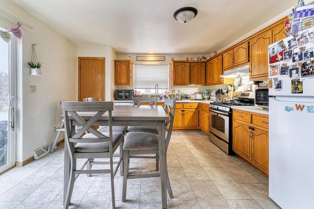 502 N 6TH STREET, Waterford, WI 53185