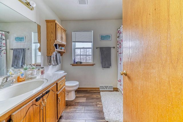 502 N 6TH STREET, Waterford, WI 53185