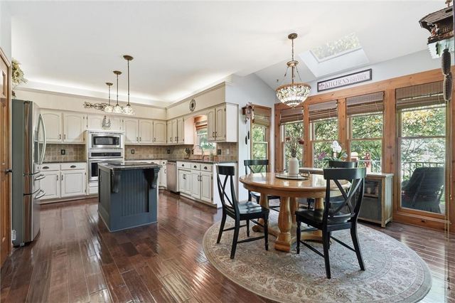 12724 Catalina Street, Leawood, KS 66209
