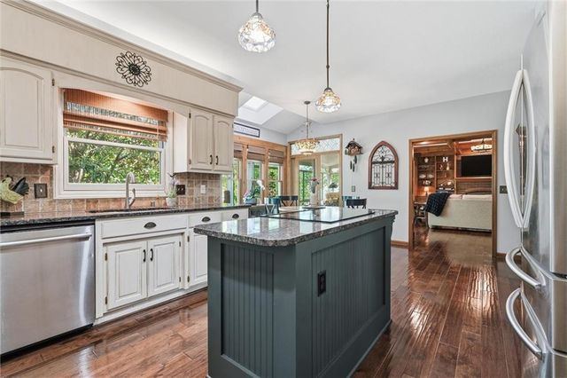 12724 Catalina Street, Leawood, KS 66209
