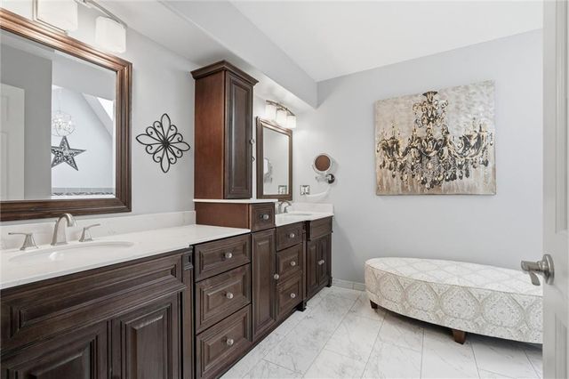 12724 Catalina Street, Leawood, KS 66209