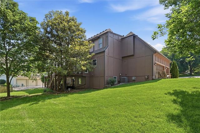 12724 Catalina Street, Leawood, KS 66209