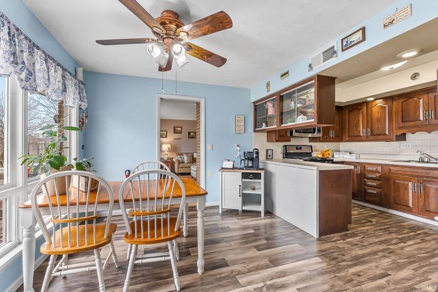 1426 Lakewood Drive, Fort Wayne, IN 46819