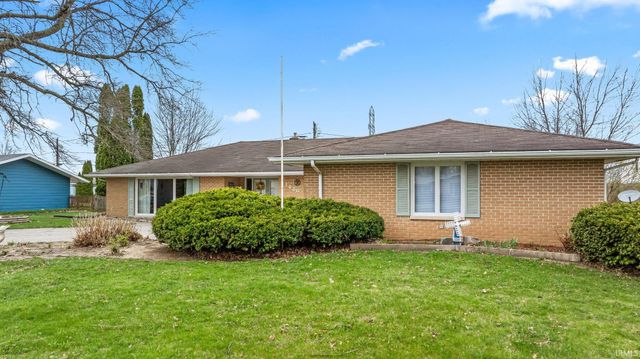1426 Lakewood Drive, Fort Wayne, IN 46819