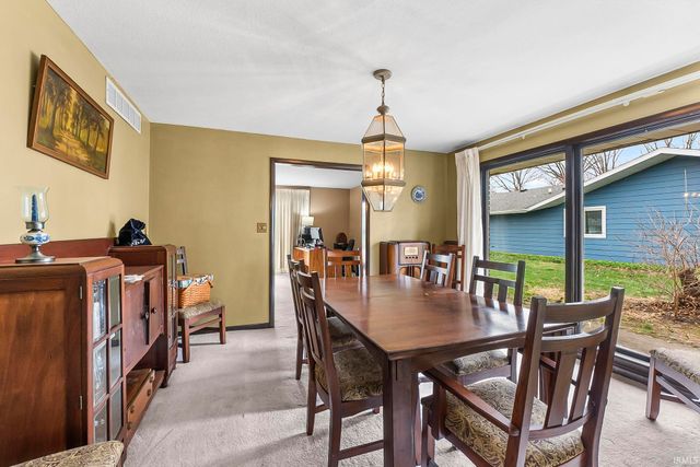 1426 Lakewood Drive, Fort Wayne, IN 46819