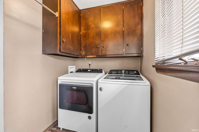 1426 Lakewood Drive, Fort Wayne, IN 46819