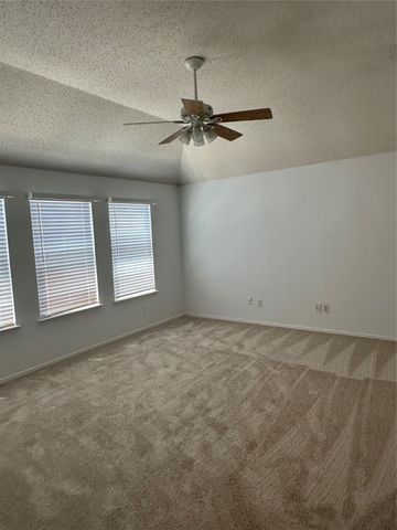 2013 Terence Lane, Lewisville, TX 75067
