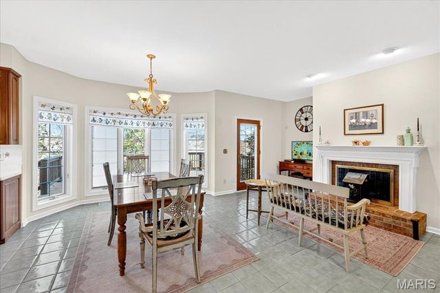 237 Saint Andrews Drive, St Albans, MO 63073