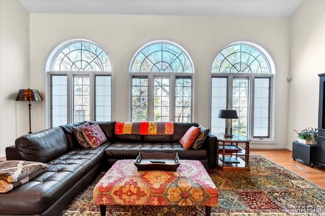 237 Saint Andrews Drive, St Albans, MO 63073