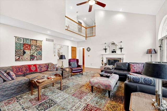 237 Saint Andrews Drive, St Albans, MO 63073