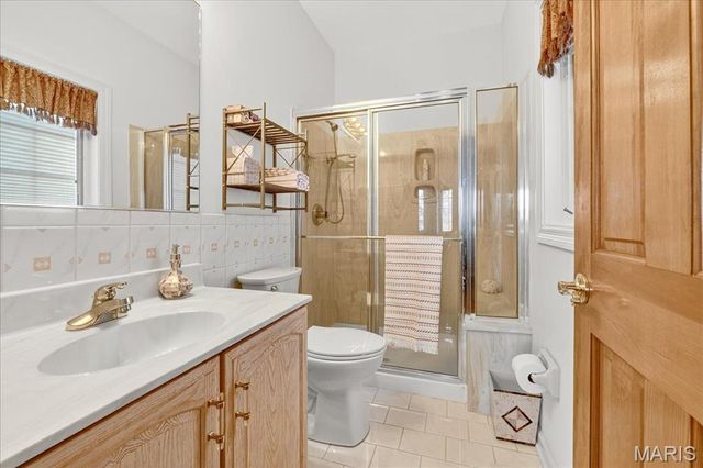 237 Saint Andrews Drive, St Albans, MO 63073