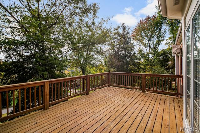 237 Saint Andrews Drive, St Albans, MO 63073