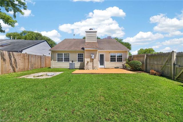 993 Culver LN, Virginia Beach, VA 23454