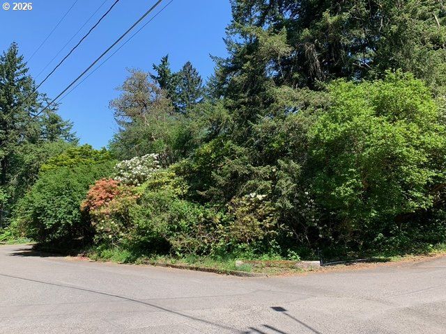 Sw 16TH Dr, Portland, OR 97219