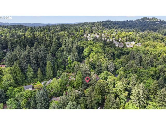 Sw 16TH Dr, Portland, OR 97219