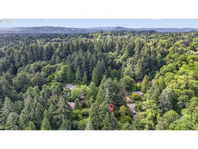 Sw 16TH Dr, Portland, OR 97219