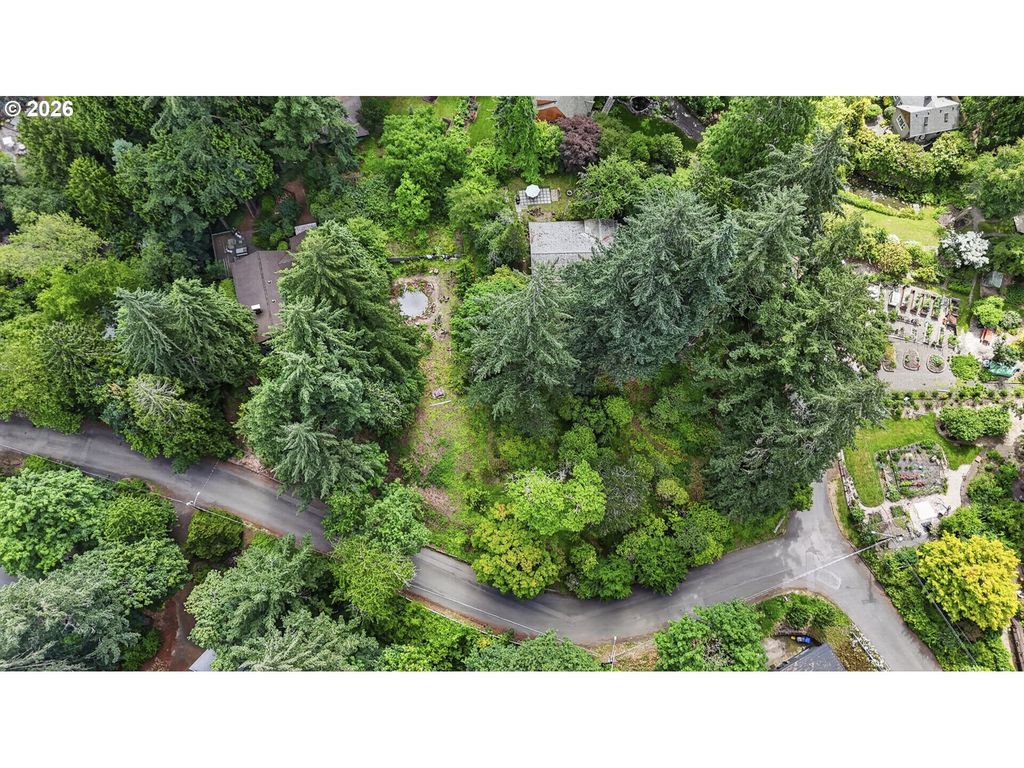 Sw 16TH Dr, Portland, OR 97219