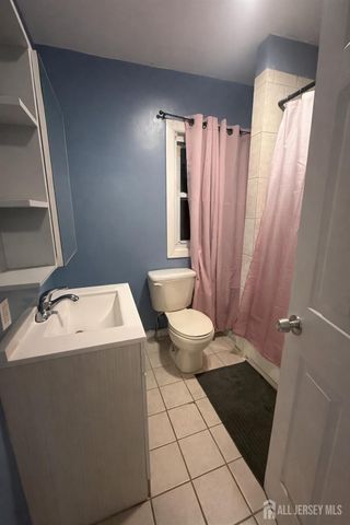 77 Center Street, Perth Amboy, NJ 08861