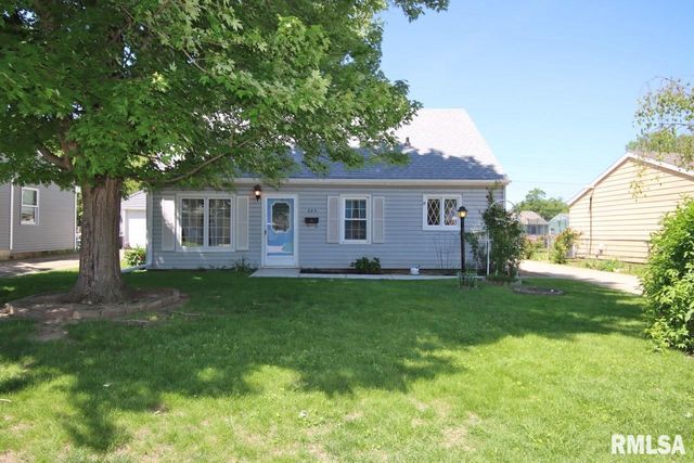 305 MANOR Street, Pekin, IL 61554