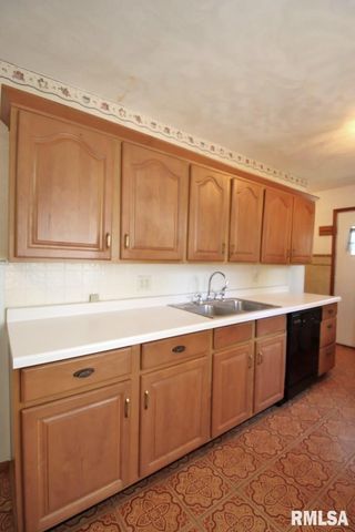 305 MANOR Street, Pekin, IL 61554
