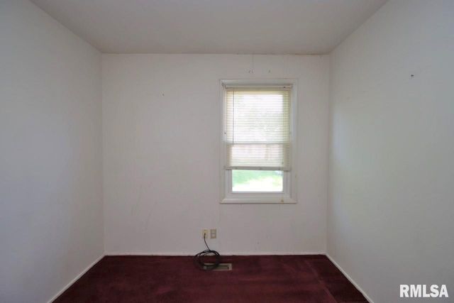 305 MANOR Street, Pekin, IL 61554