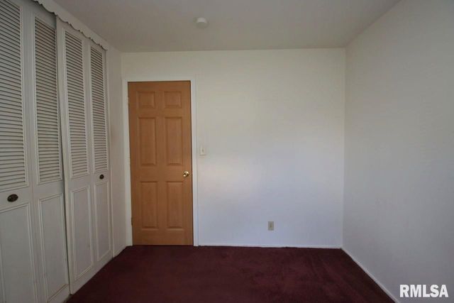 305 MANOR Street, Pekin, IL 61554