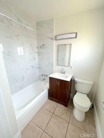 142 S Princeton Avenue 6, Fullerton, CA 92831