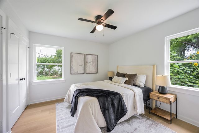 10877 Mandalay Drive, Dallas, TX 75228