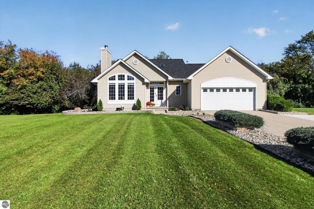 Image 1 of property listing at 317 Red Maple Lane, Shepherd, MI 48883