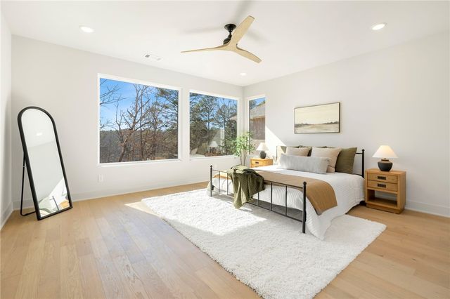 15 Reading Lane, Bella Vista, AR 72714