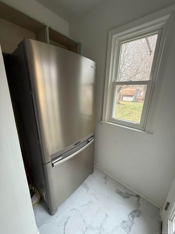 129 Oliver, Pontiac, MI 48342