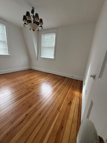 129 Oliver, Pontiac, MI 48342