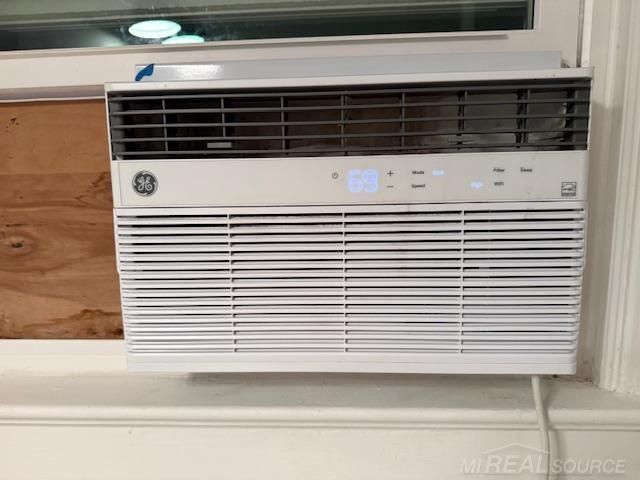 129 Oliver, Pontiac, MI 48342