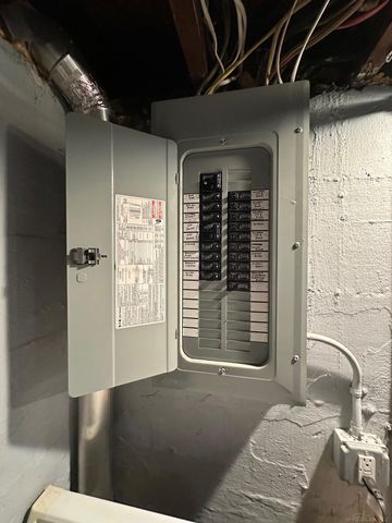 129 Oliver, Pontiac, MI 48342