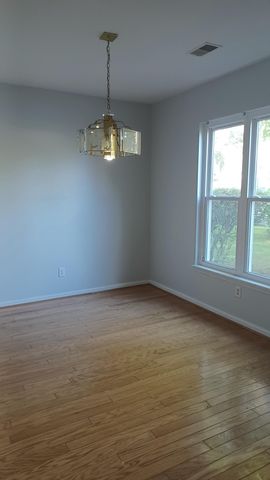 5407 E Crosland Court, North Charleston, SC 29420