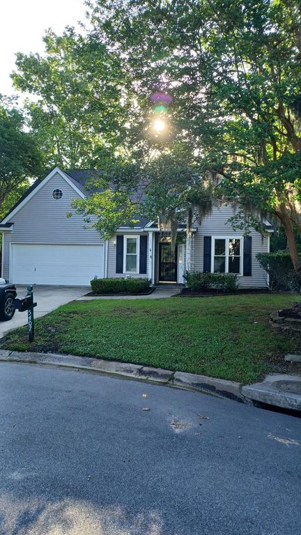 5407 E Crosland Court, North Charleston, SC 29420