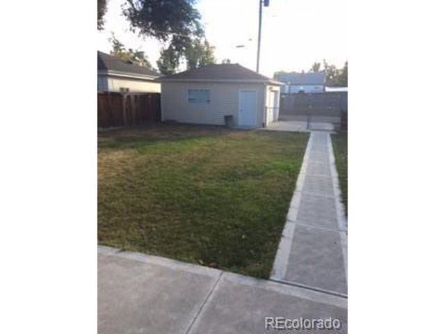 3010 S Delaware St, Englewood, CO 80110