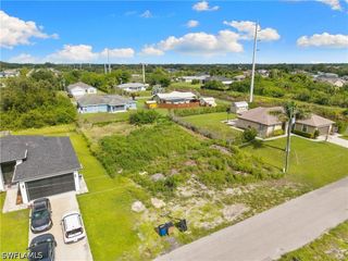 52 Joan AVE S, Lehigh Acres, FL 33976