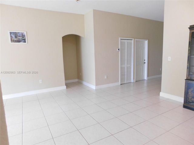 21800 SW 184th Place, Miami, FL 33170