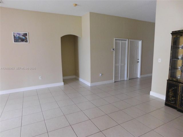 21800 SW 184th Place, Miami, FL 33170