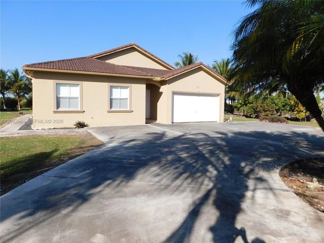 21800 SW 184th Place, Miami, FL 33170