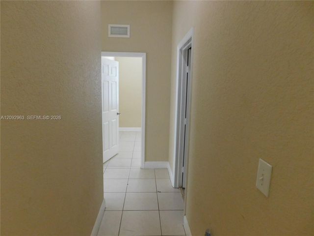 21800 SW 184th Place, Miami, FL 33170