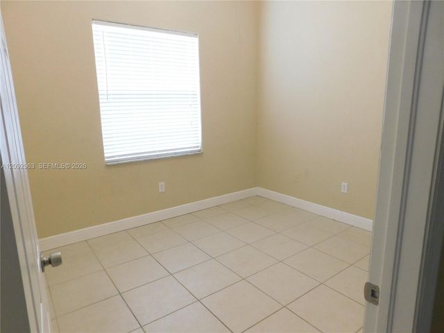 21800 SW 184th Place, Miami, FL 33170