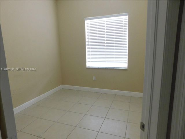 21800 SW 184th Place, Miami, FL 33170