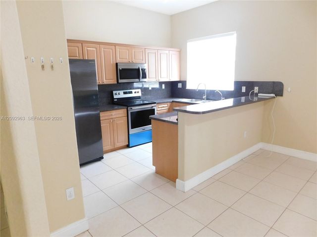 21800 SW 184th Place, Miami, FL 33170
