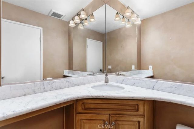 27048 Santa Susana, Mission Viejo, CA 92691