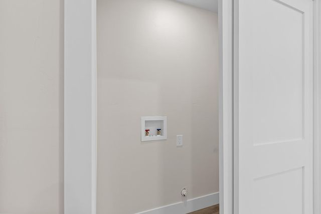 2153 Perkins Way, Sacramento, CA 95818