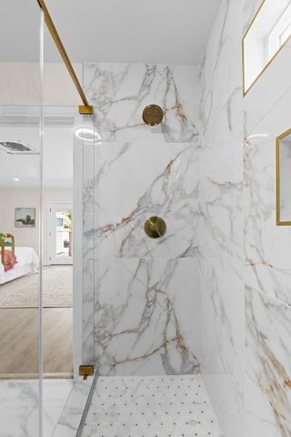 2153 Perkins Way, Sacramento, CA 95818