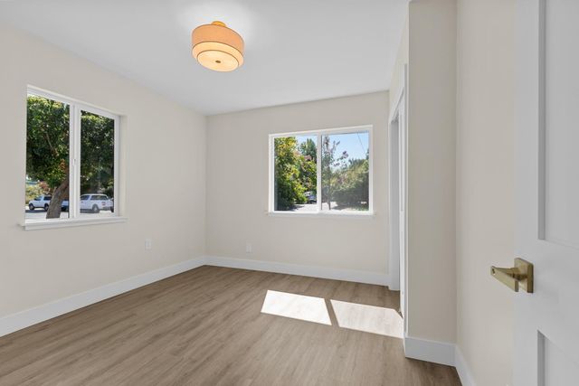 2153 Perkins Way, Sacramento, CA 95818