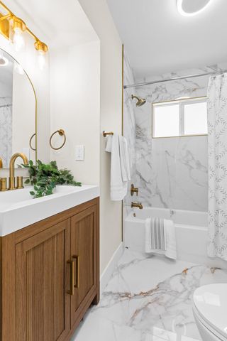 2153 Perkins Way, Sacramento, CA 95818